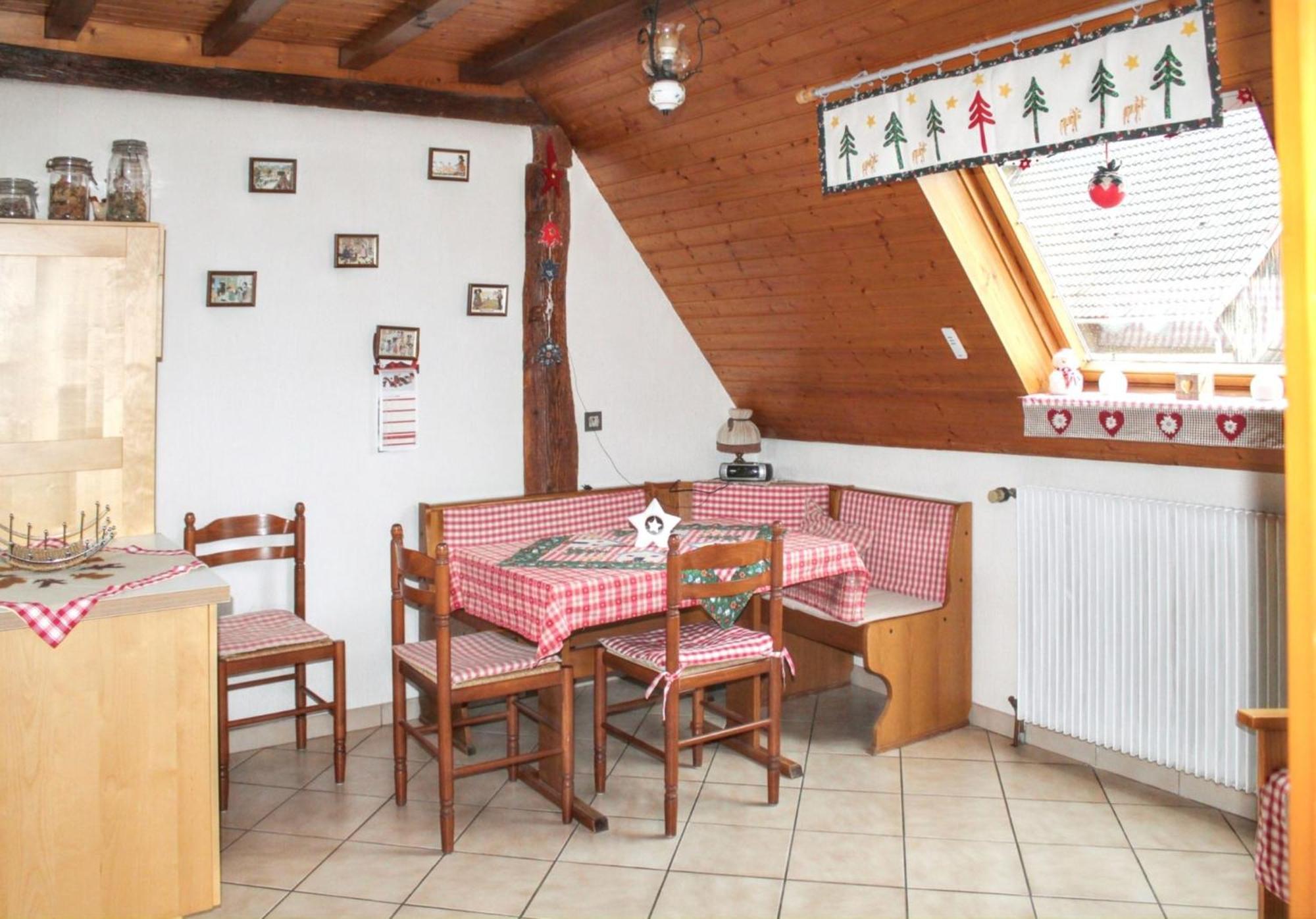 Maison de 2 chambres avec jardin clos et wifi a Triembach au Val Extérieur photo